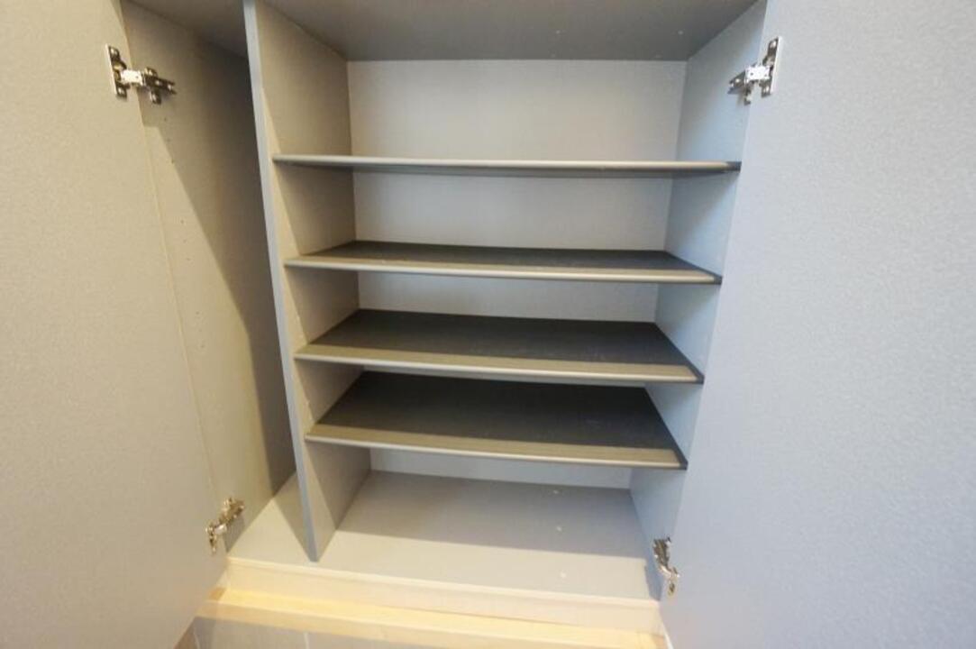 シューズボックス