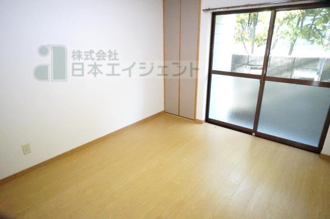 洋室