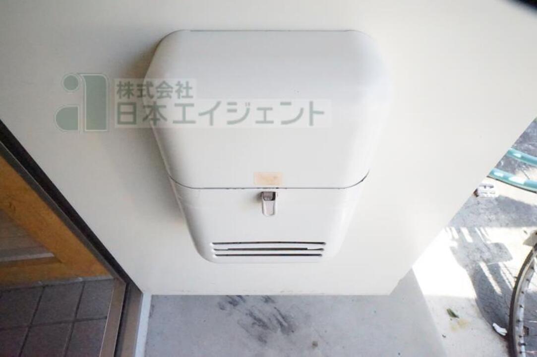 ポスト