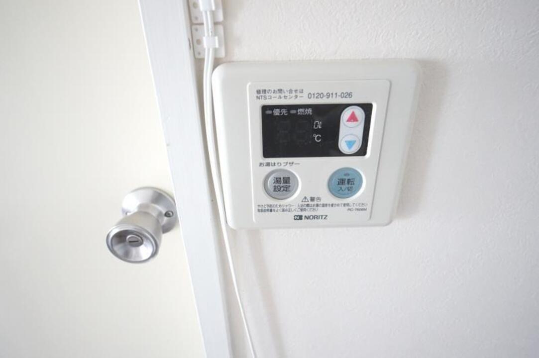給湯パネル