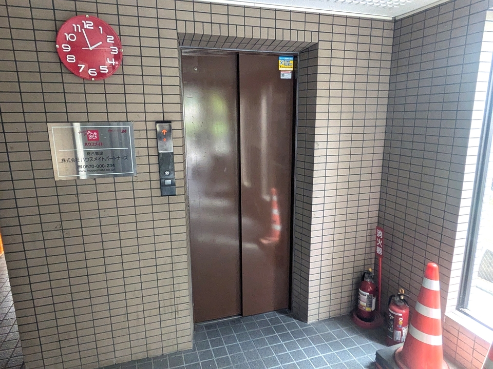 エレベーター