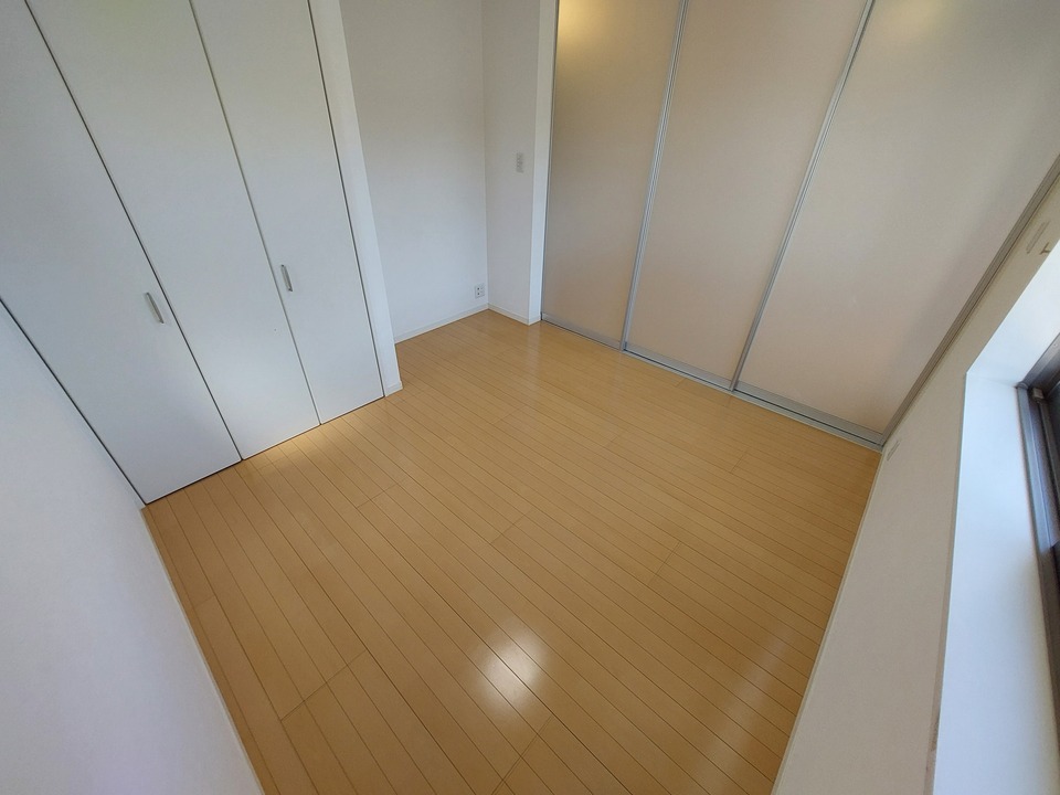 洋室5.6帖