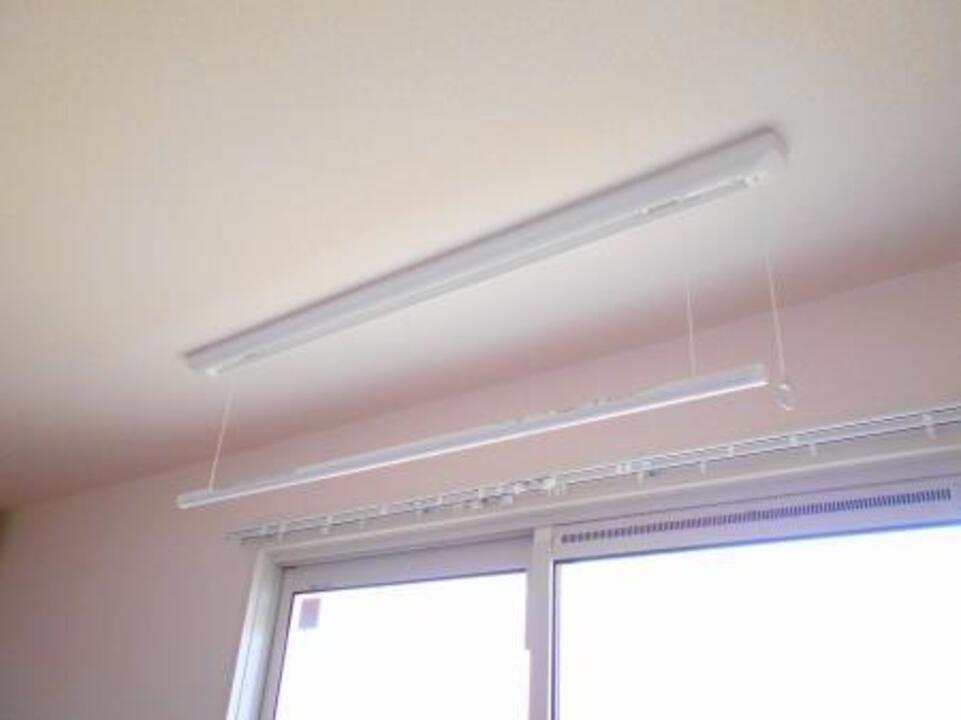 室内物干しユニット