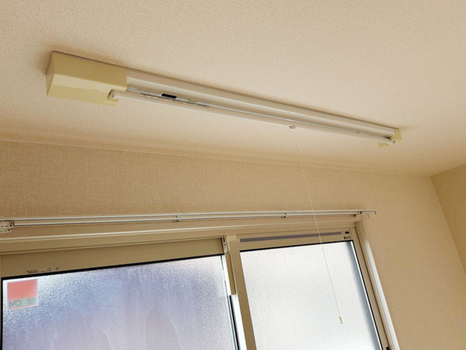 室内物干しユニット