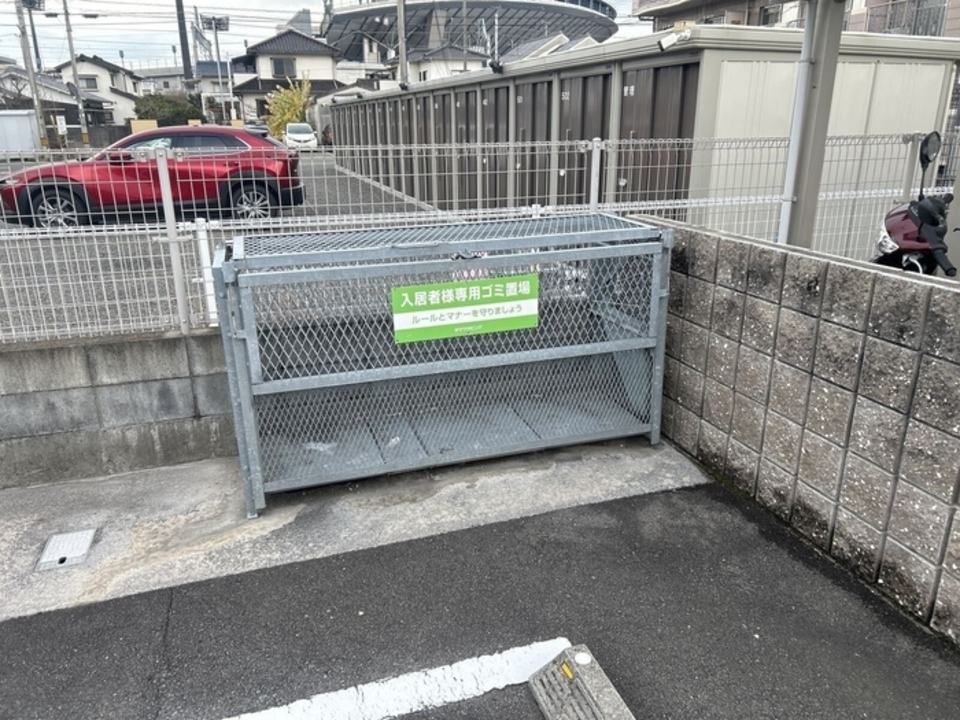 ゴミステーション