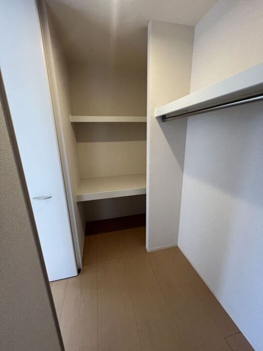 ウォークインクローゼット