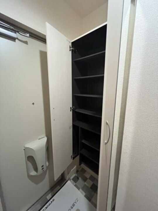 シューズボックス