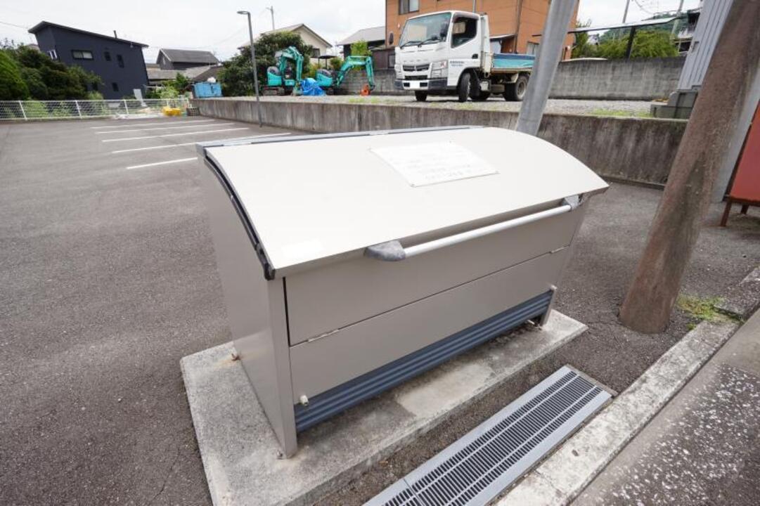 ゴミステーション