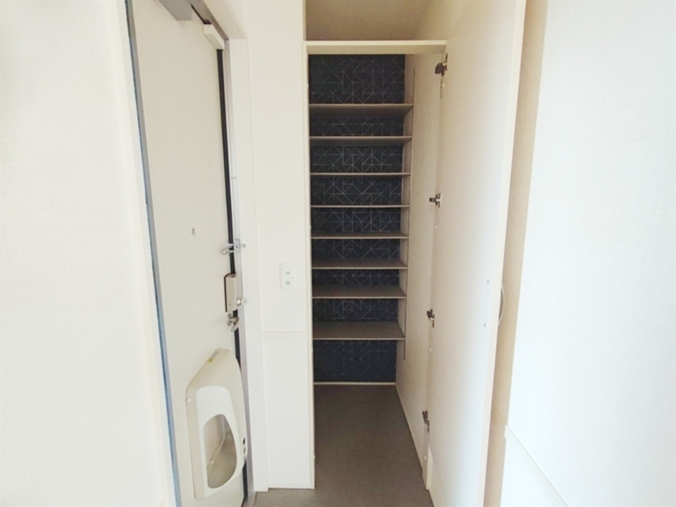 シューズボックス