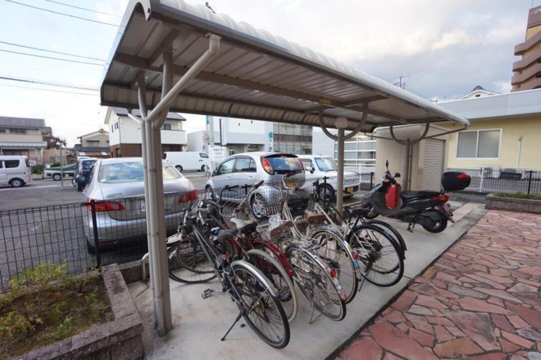 駐輪場