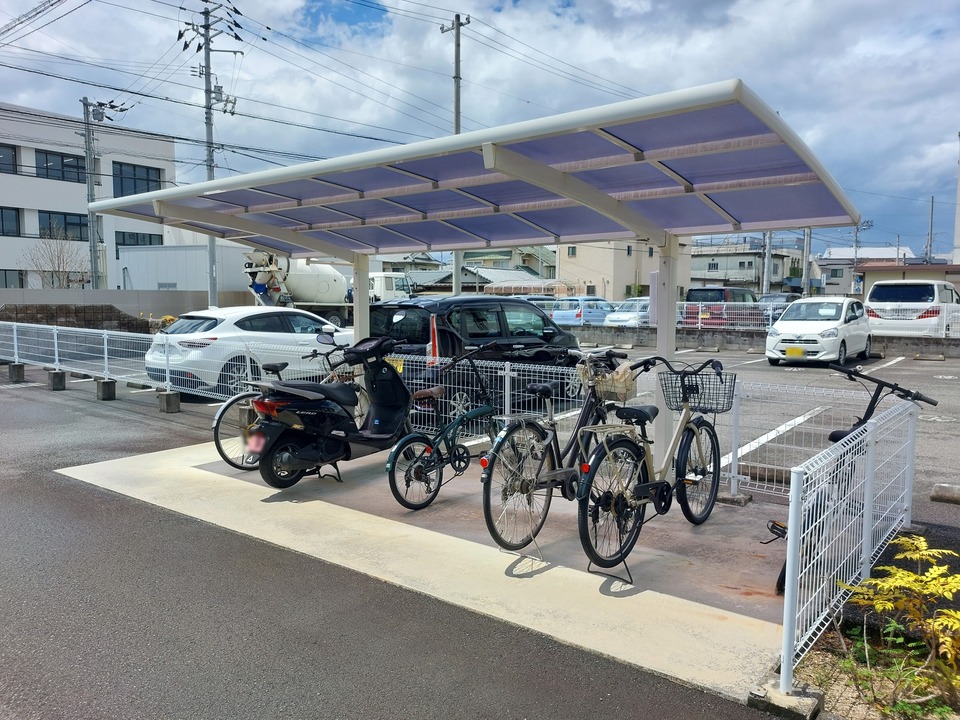 駐輪場