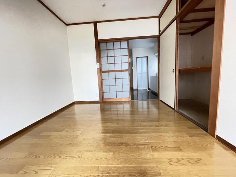 洋室