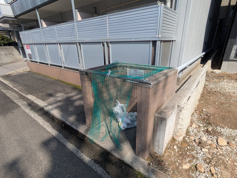 ゴミステーション