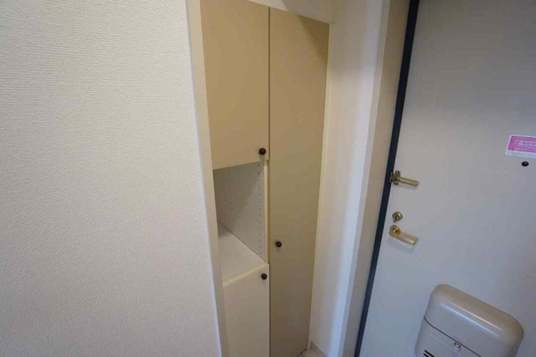 シューズボックス