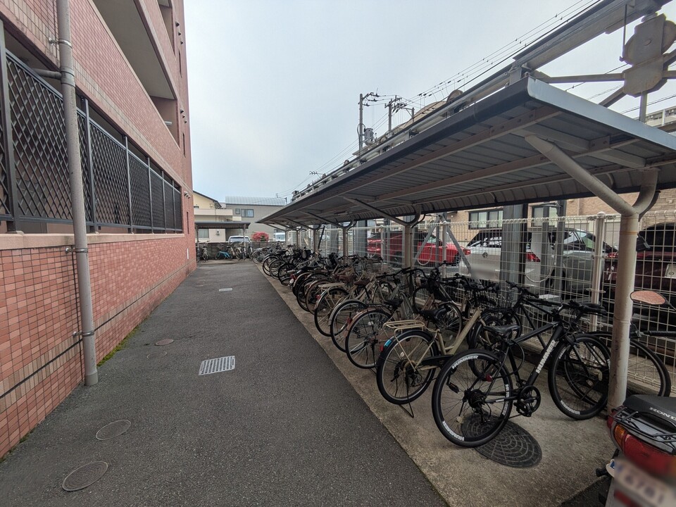 駐輪場
