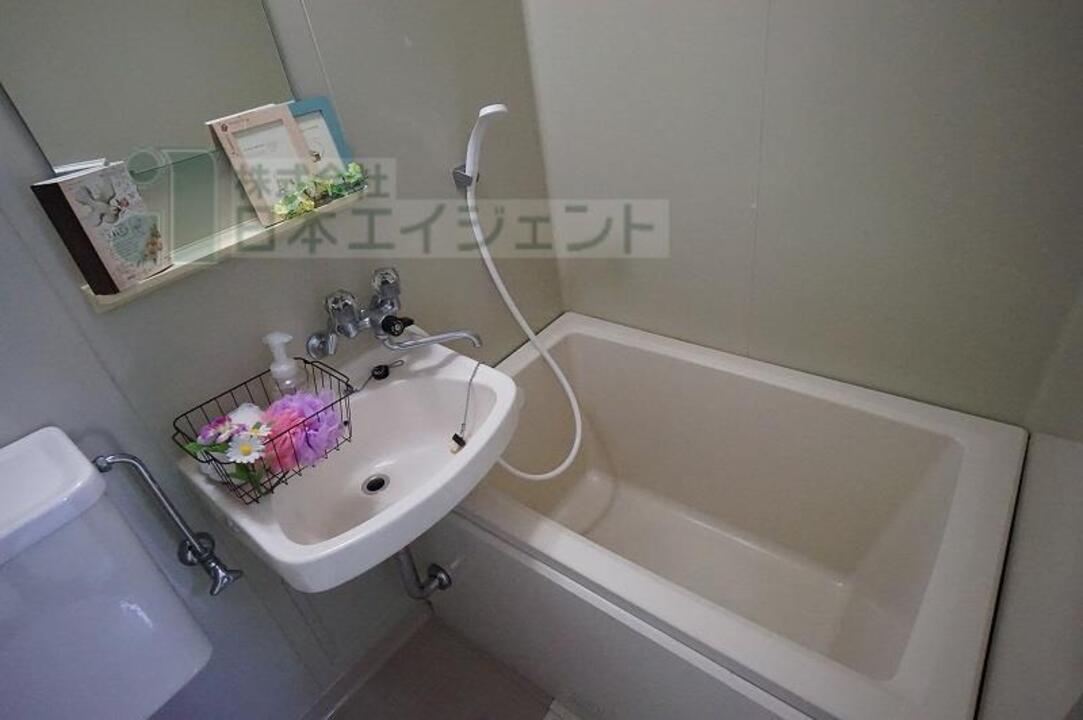 浴室