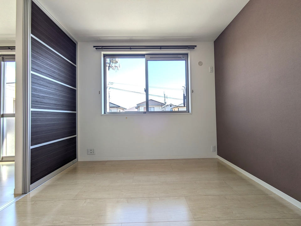 洋室（南東側）