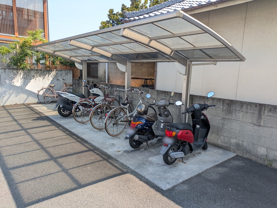 駐輪場