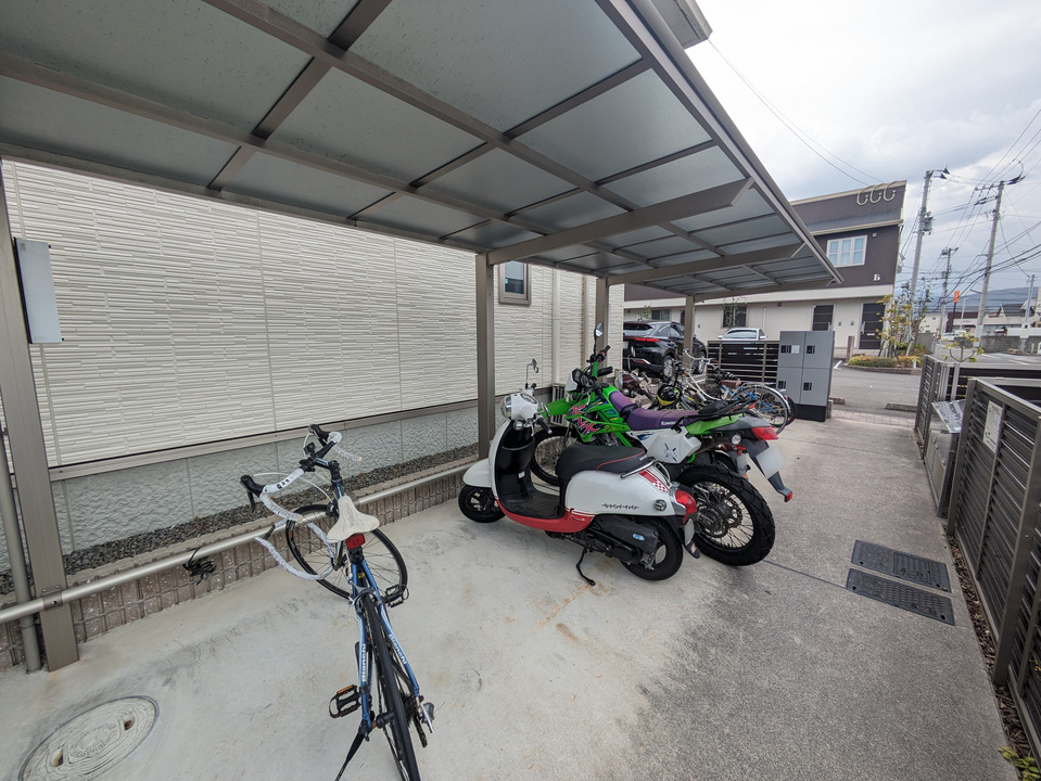 駐輪場