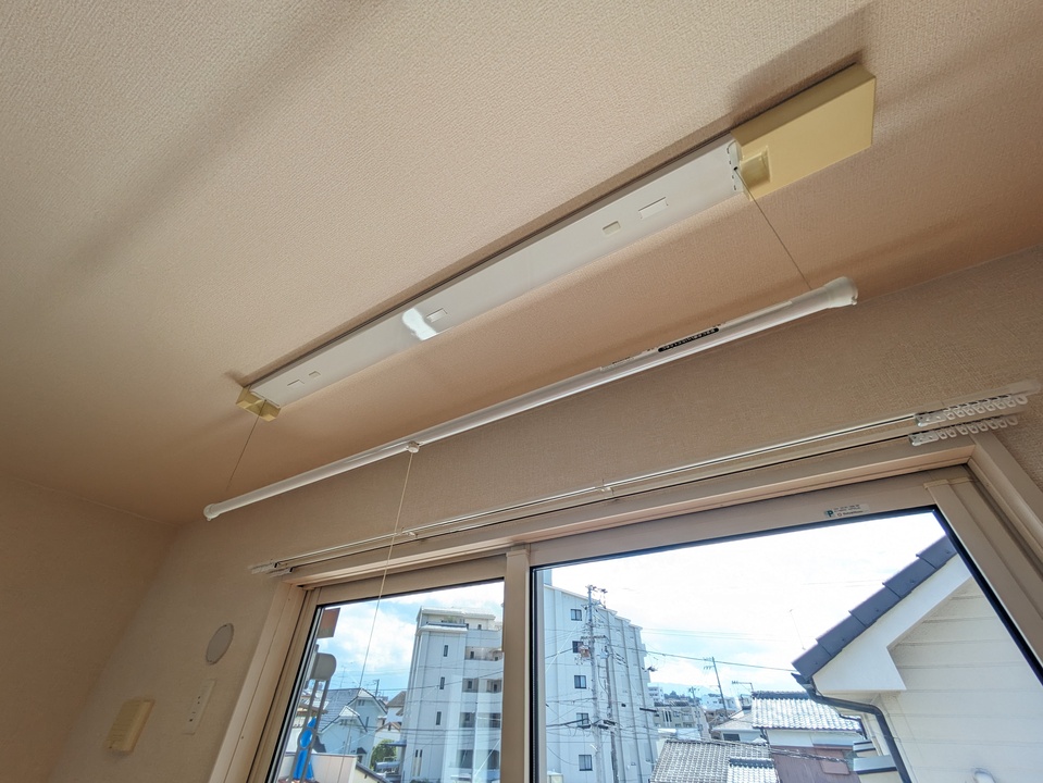 室内物干しユニット