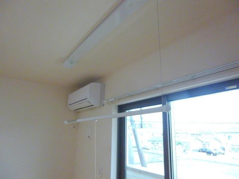室内物干しユニット