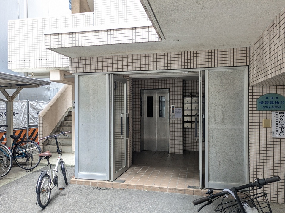 エントランス