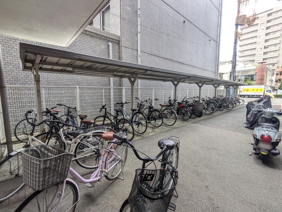 駐輪場