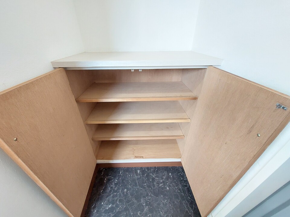 シューズボックス