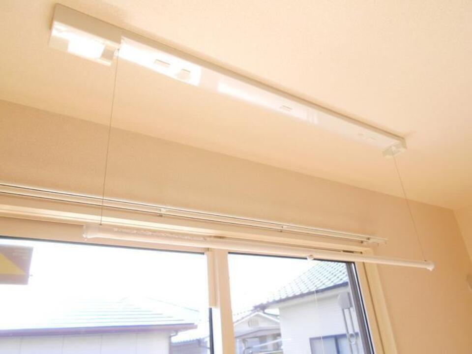 室内物干しユニット