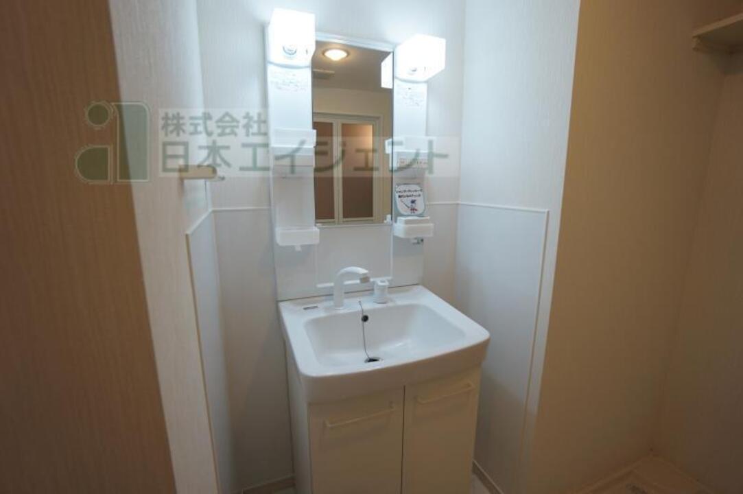 シャンプードレッサー