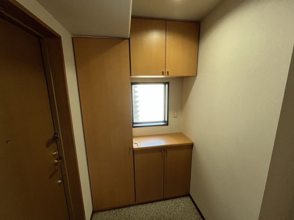 シューズボックス