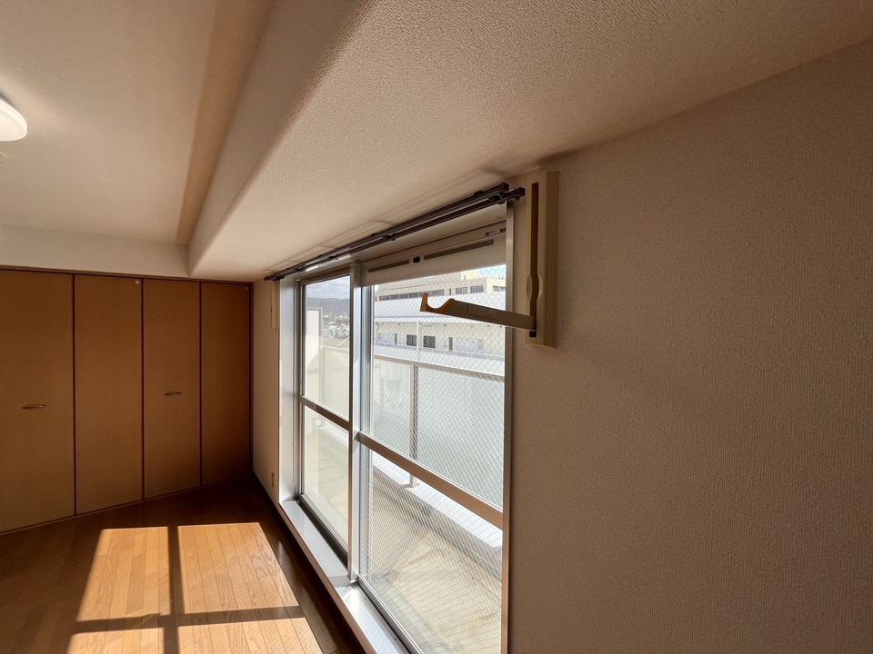 室内物干しユニット