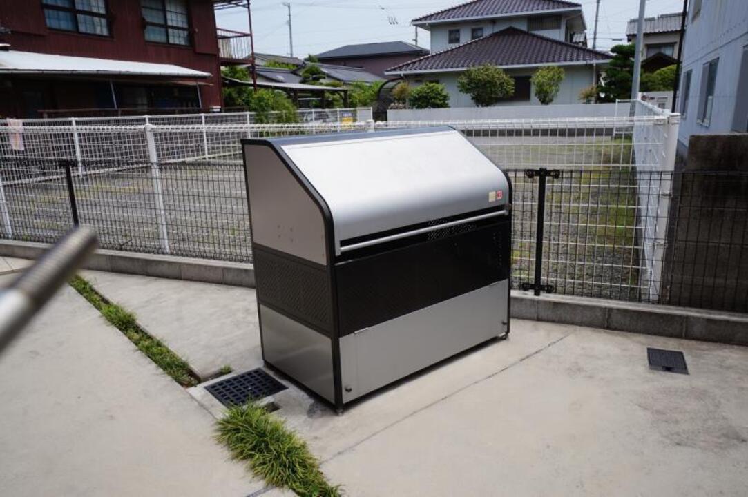 ゴミステーション