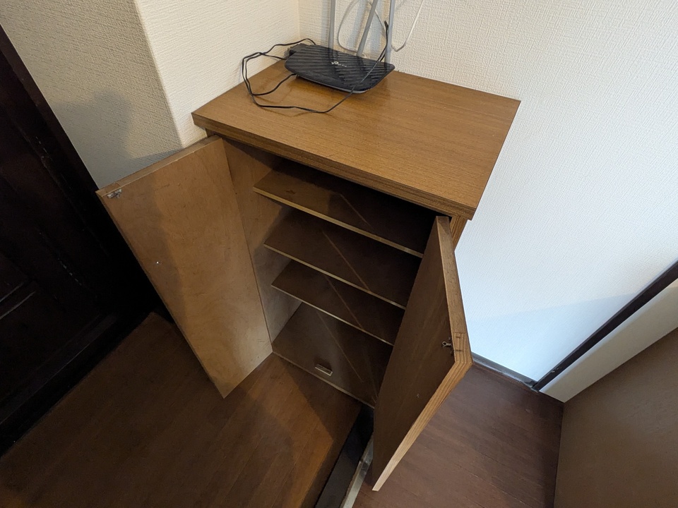 シューズボックス