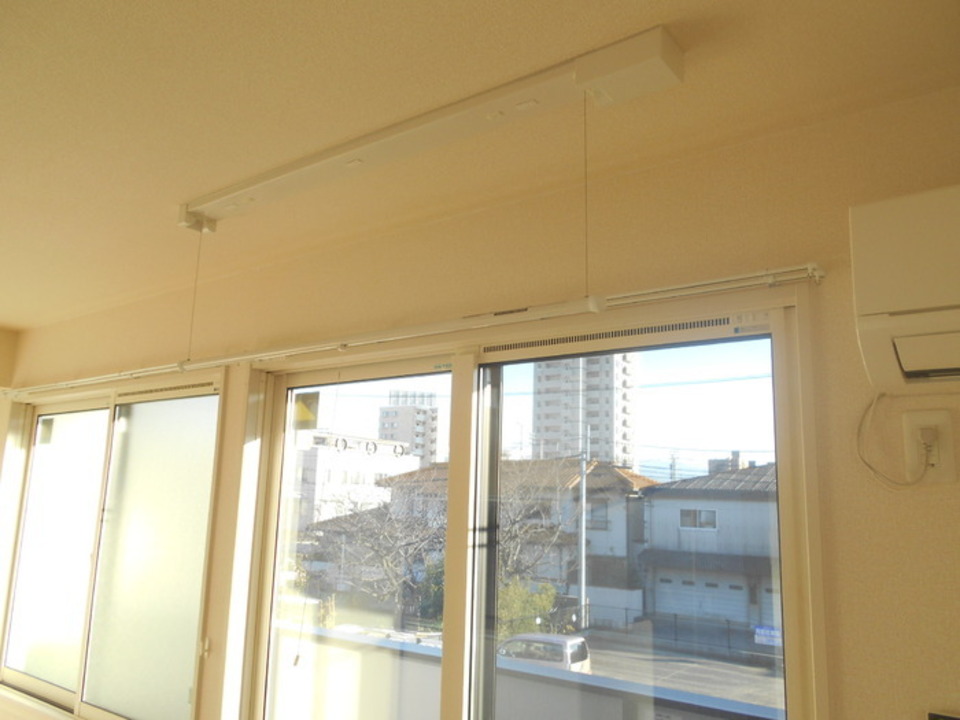 室内物干しユニット