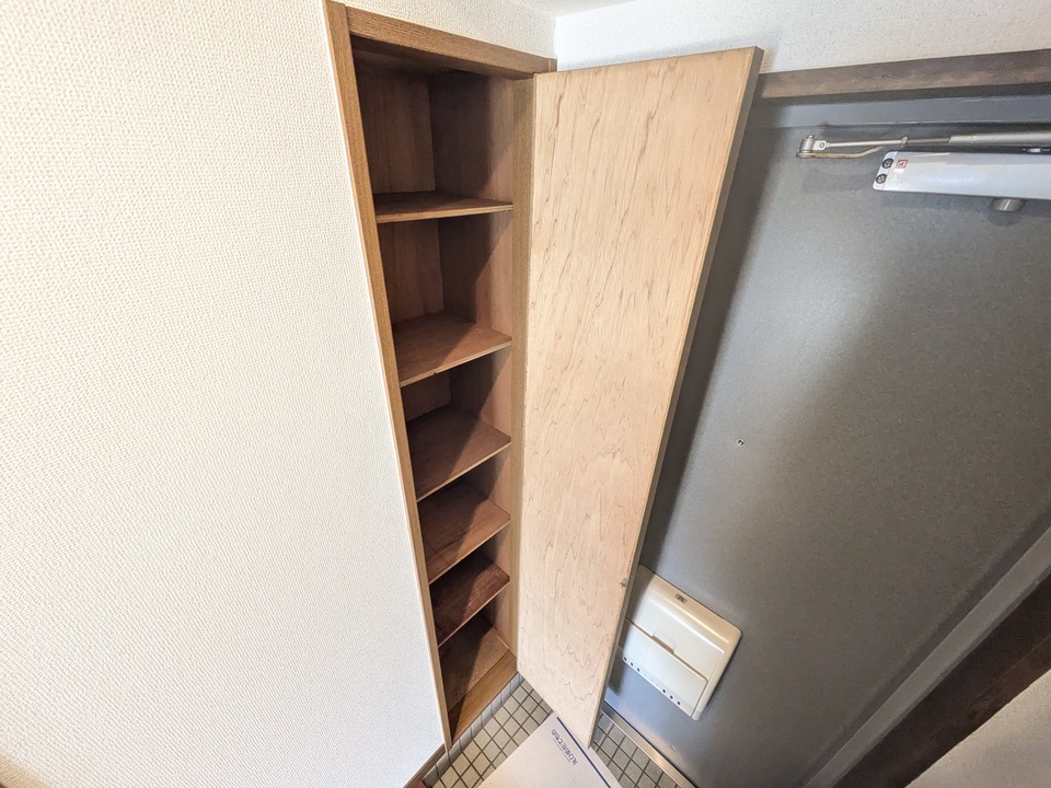 シューズボックス