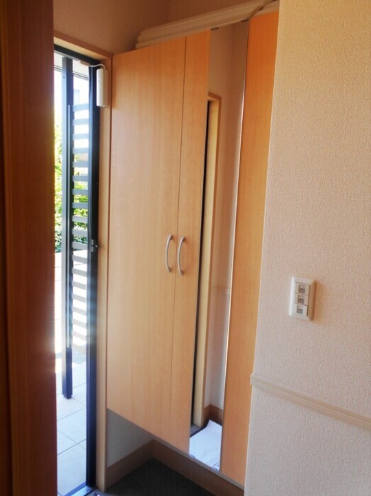 シューズボックス