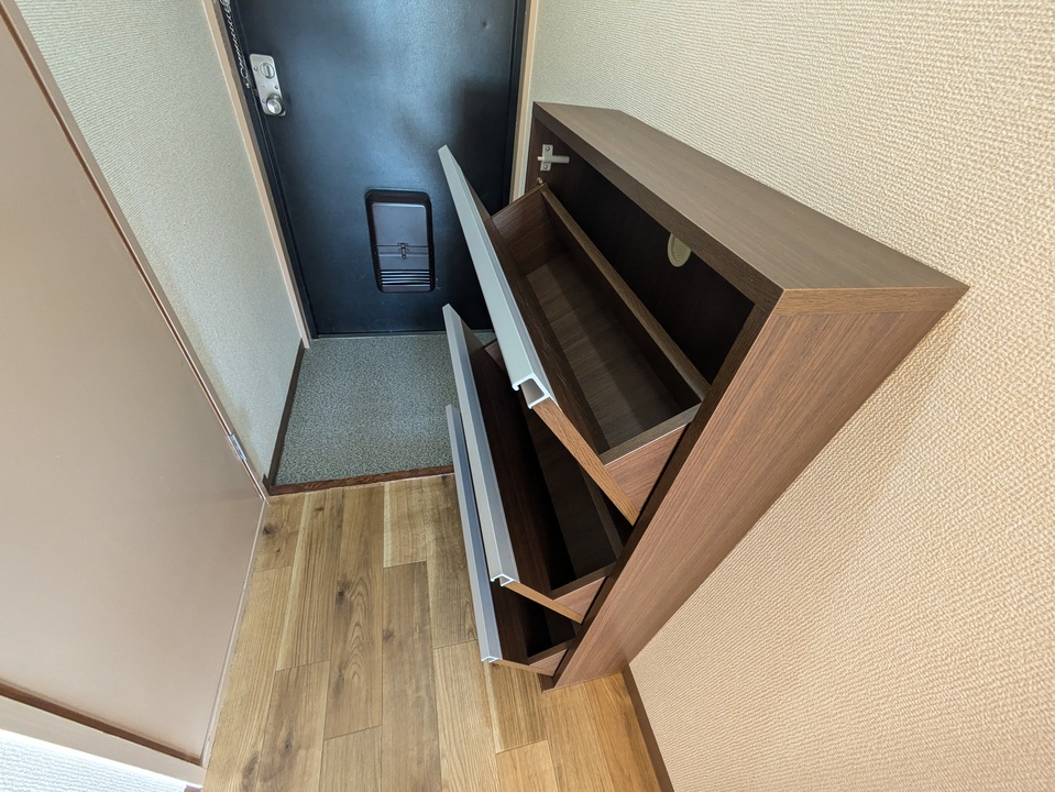 シューズボックス