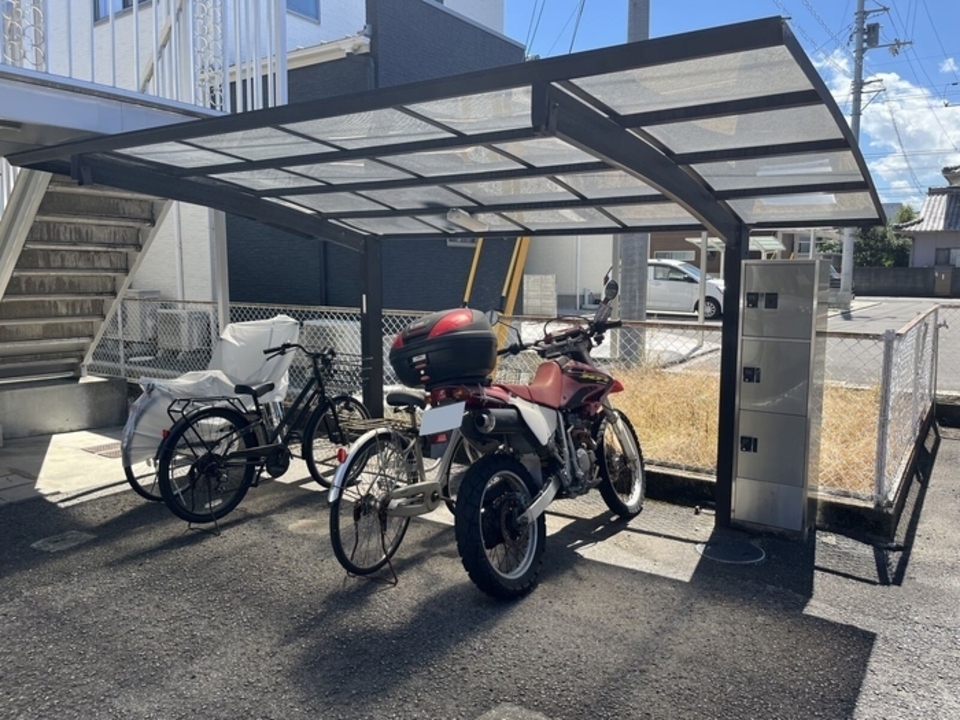 駐輪場