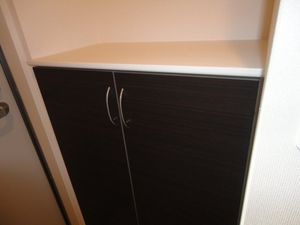 シューズボックス