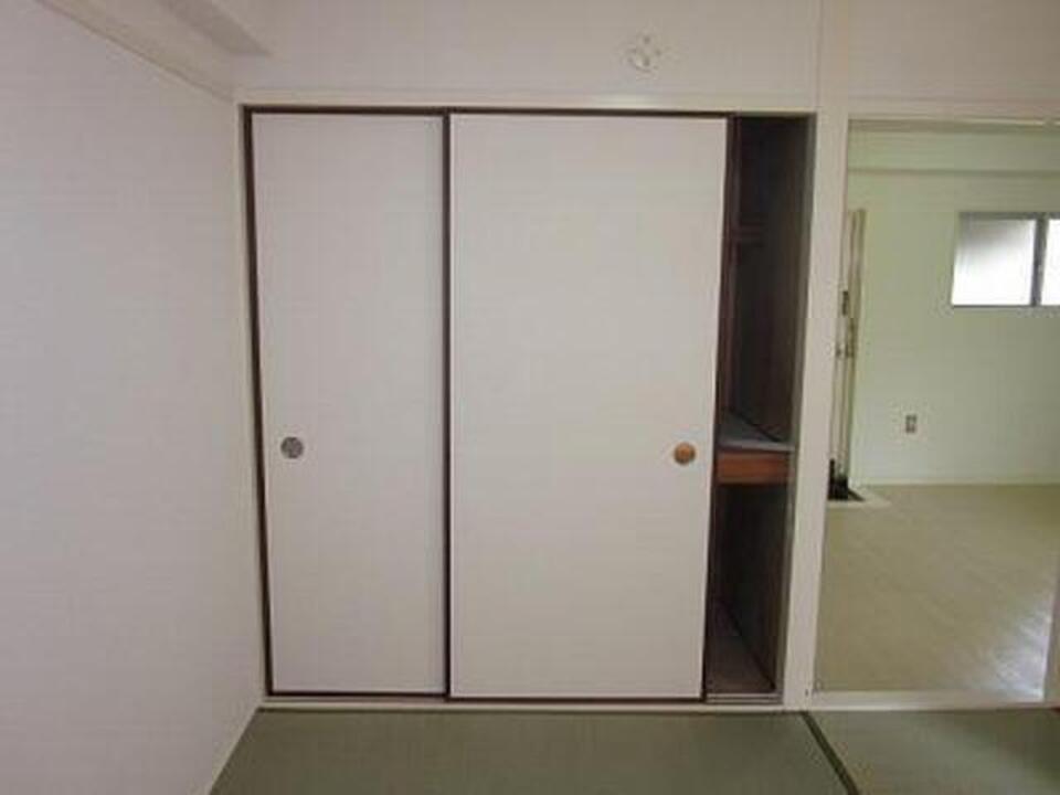 押入れ