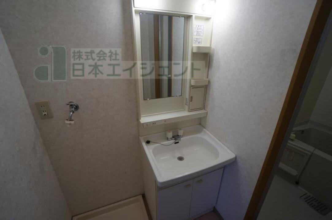 洗面所