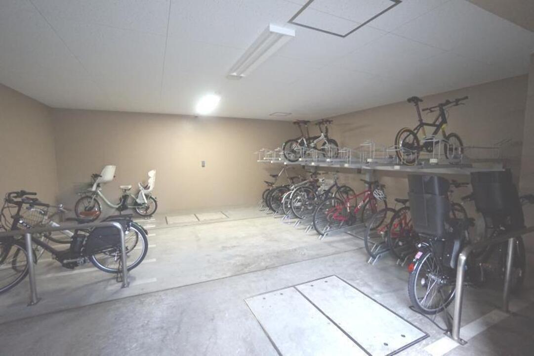 駐輪場