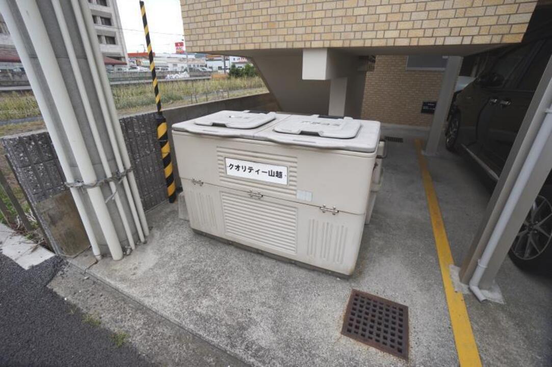 ゴミステーション