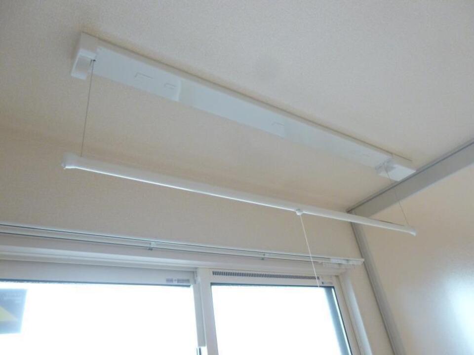 室内物干しユニット