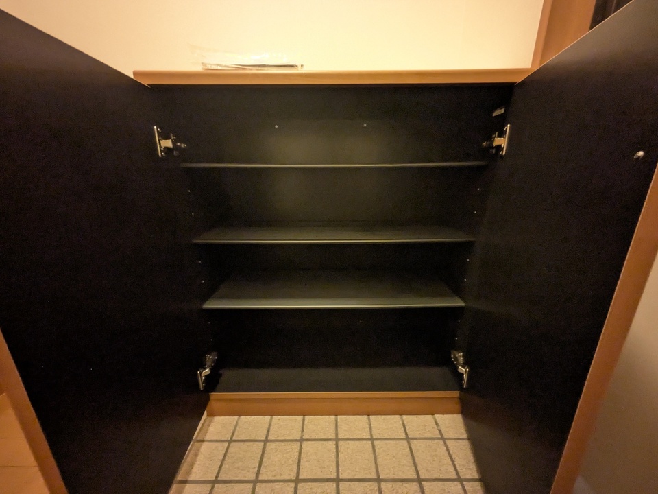 シューズボックス