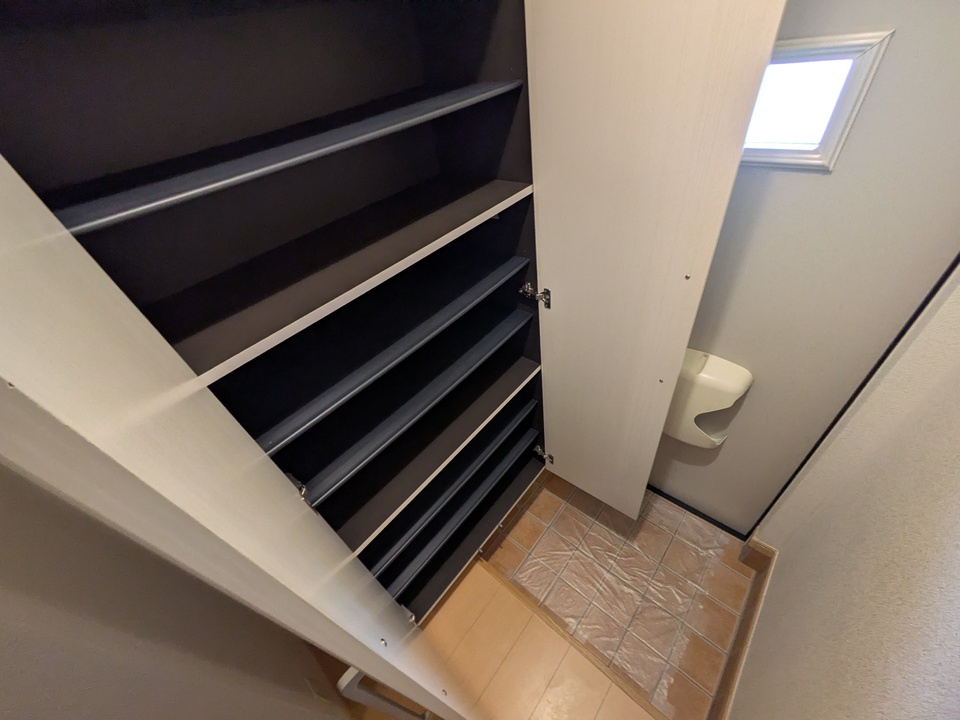 シューズボックス