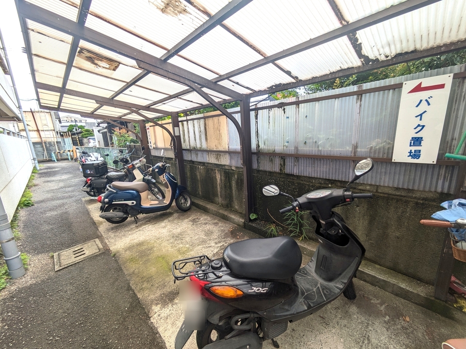 バイク置場