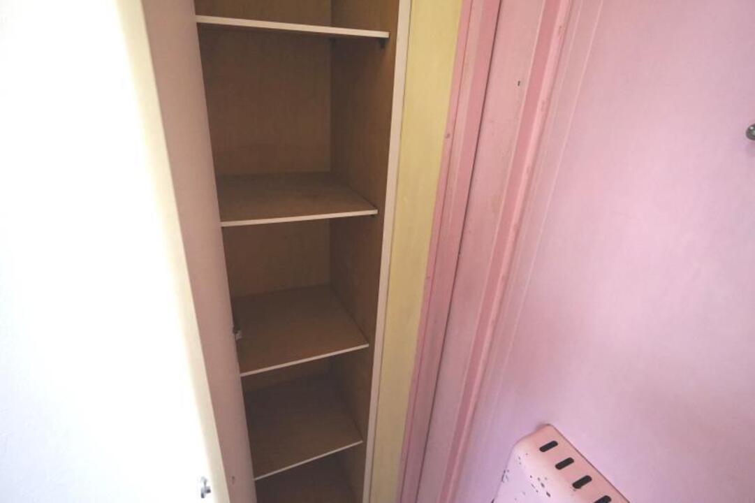 シューズボックス