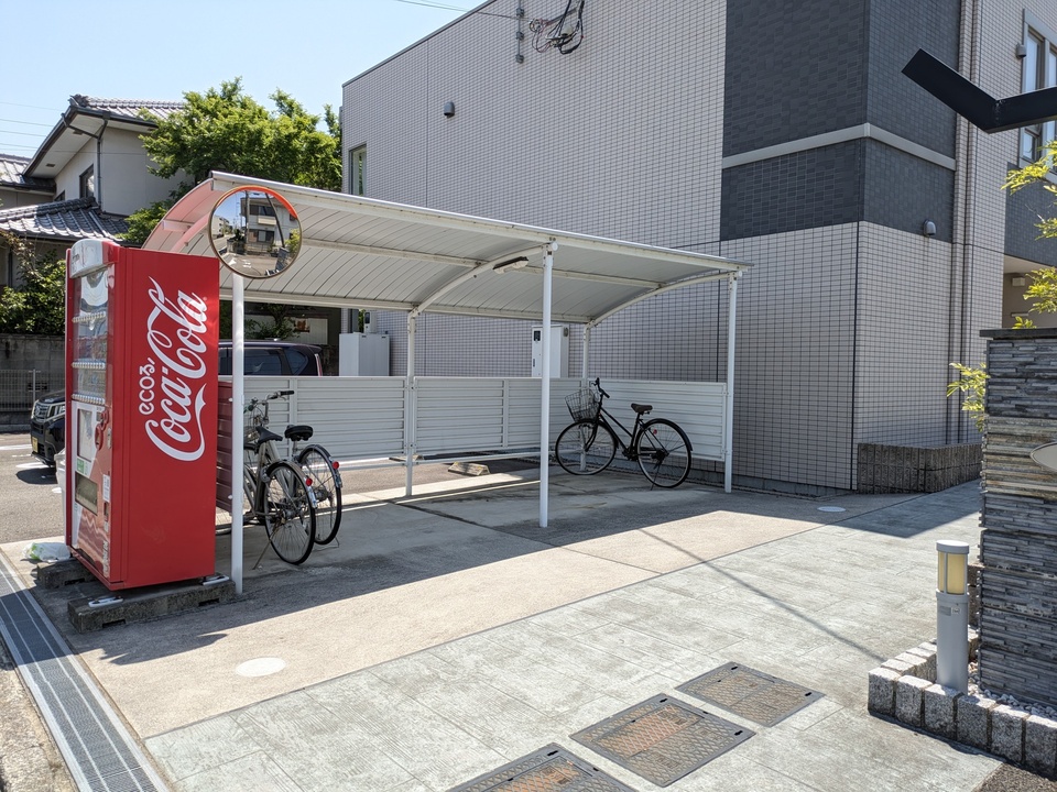 駐輪場